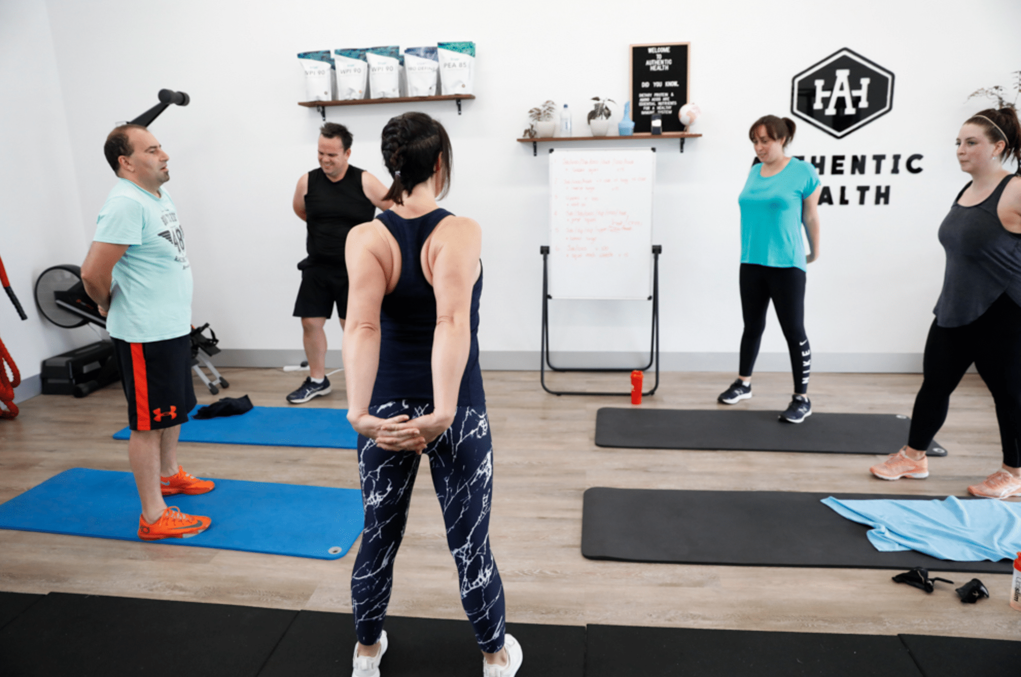 gym class at authentic health studio